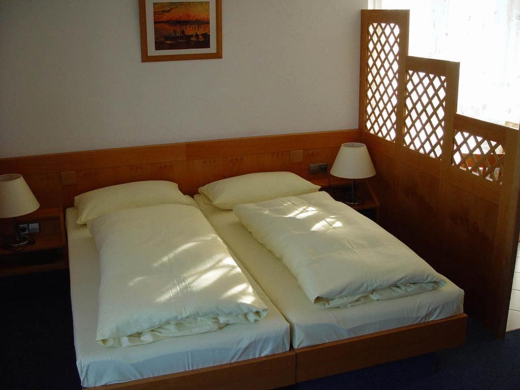 Gasthof Zur Sonne Stuttgart Room photo